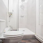 דירה Elegant & Spacious - Steps From Cathedral *