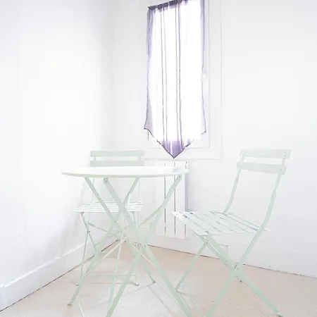 Apartment Elegant & Spacious - Steps From Cathedral